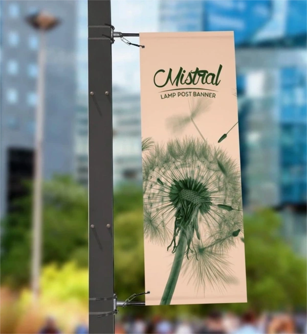  Mistral Lamp Post & Wall Display